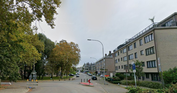 Heraanleg kruispunt Lenaart De Landrelaan
